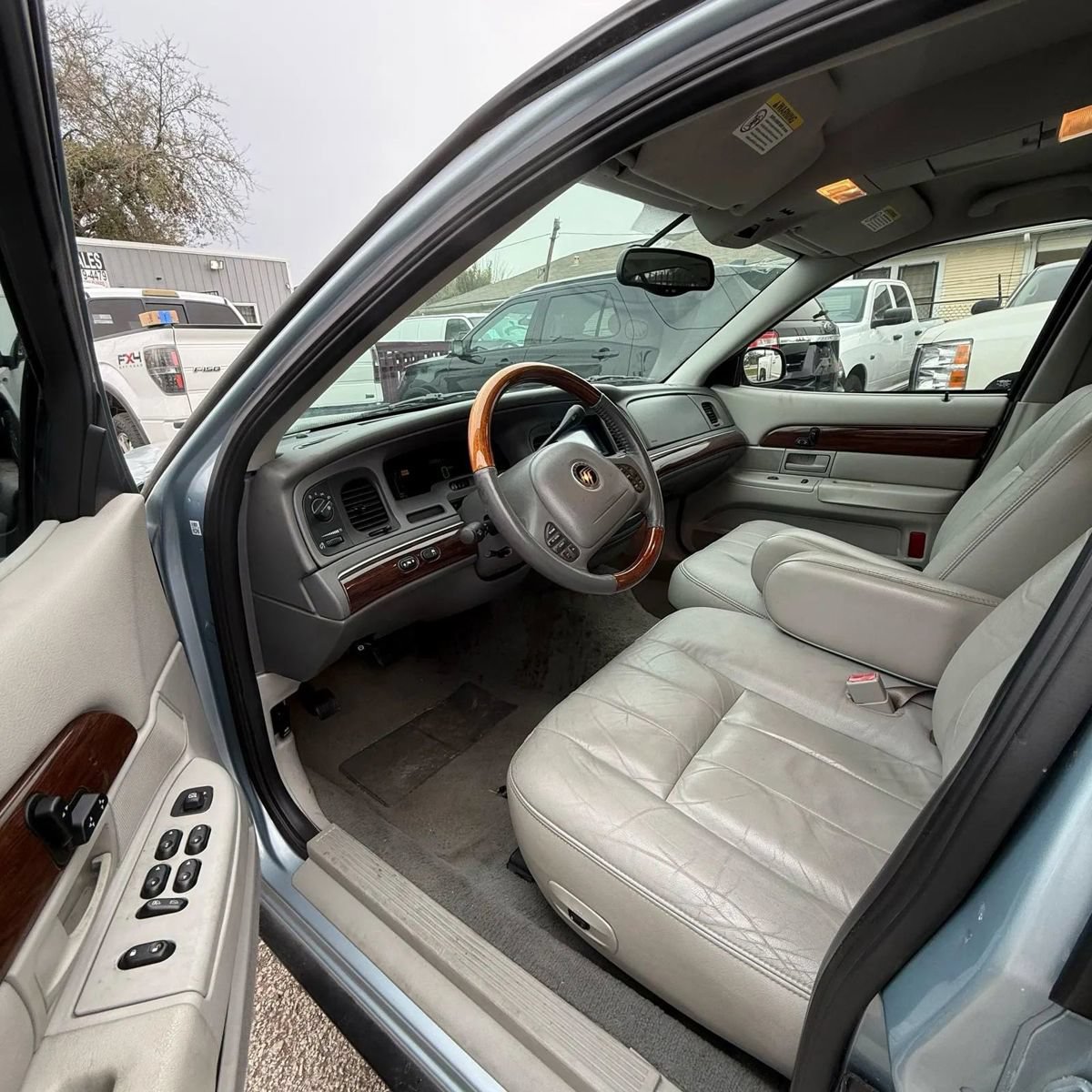 Used 2003 Mercury Grand Marquis LS RWD image 10