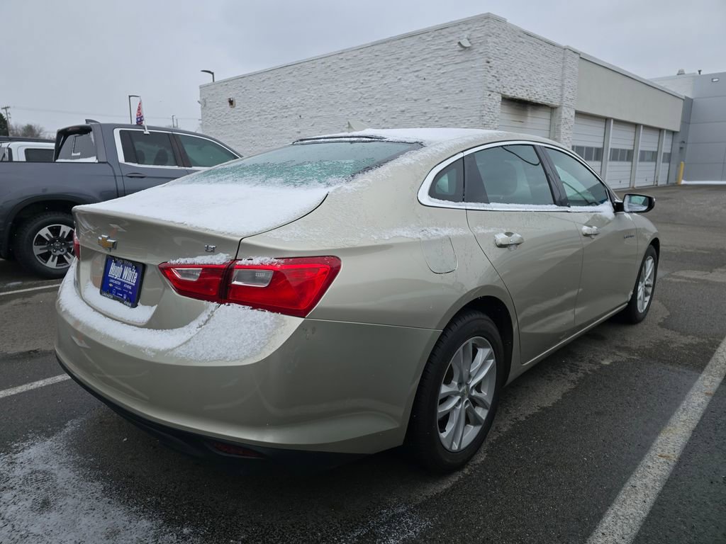 Used 2016 Chevrolet Malibu LT w/ Leather Package image 3