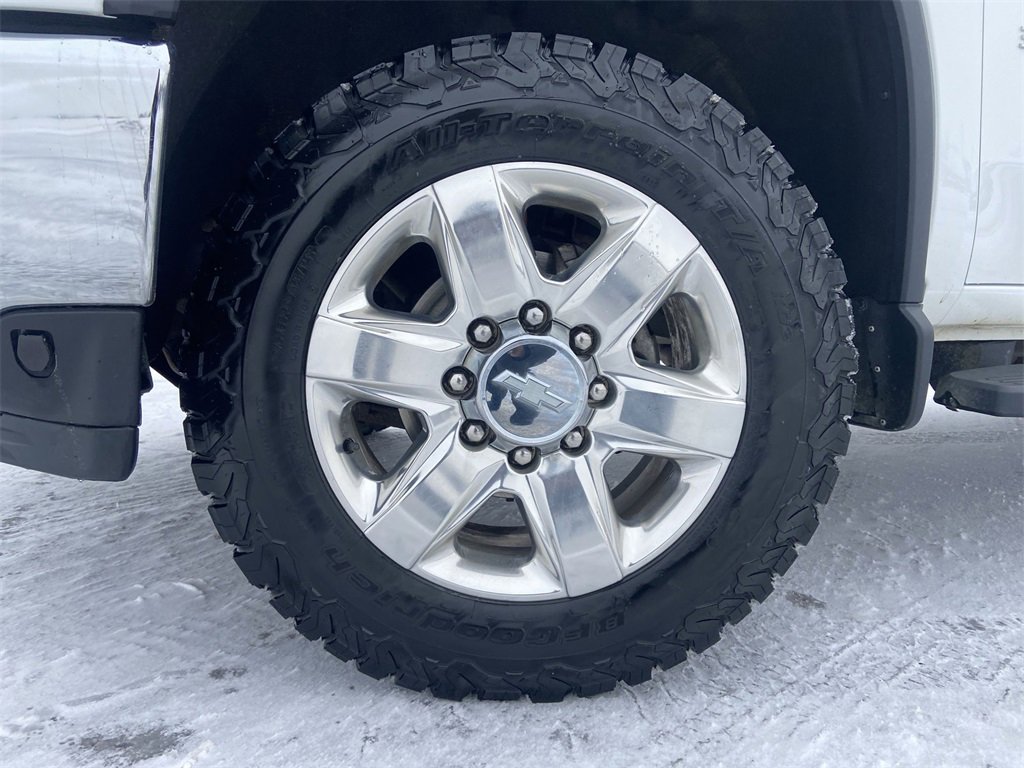 Used 2020 Chevrolet Silverado 3500 LTZ w/ LTZ Plus Package image 33