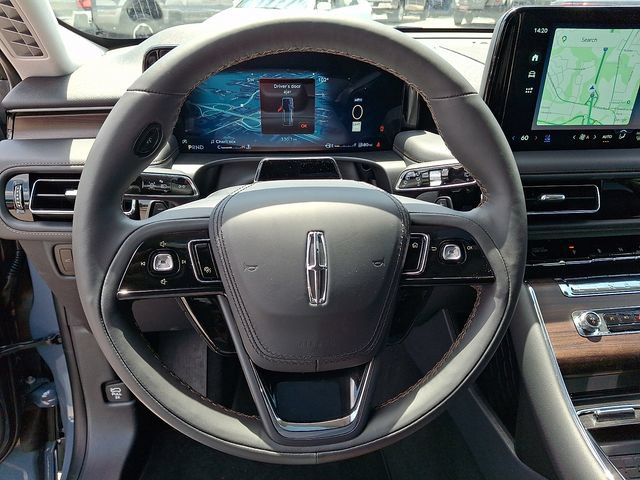 New 2026 Lincoln Aviator Reserve AWD/4WD image 11