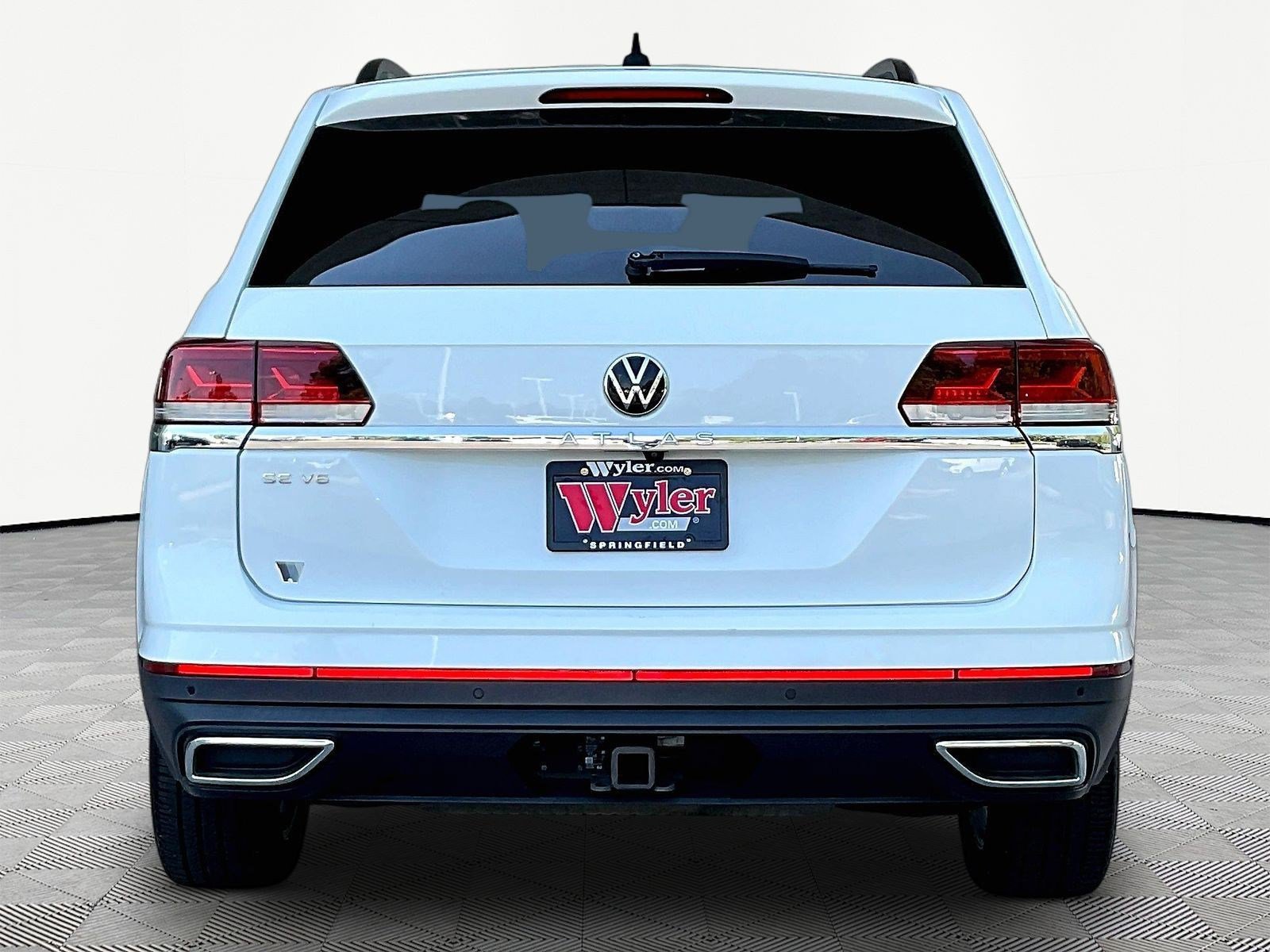 Used 2021 Volkswagen Atlas SE w/ Towing Package FWD image 5