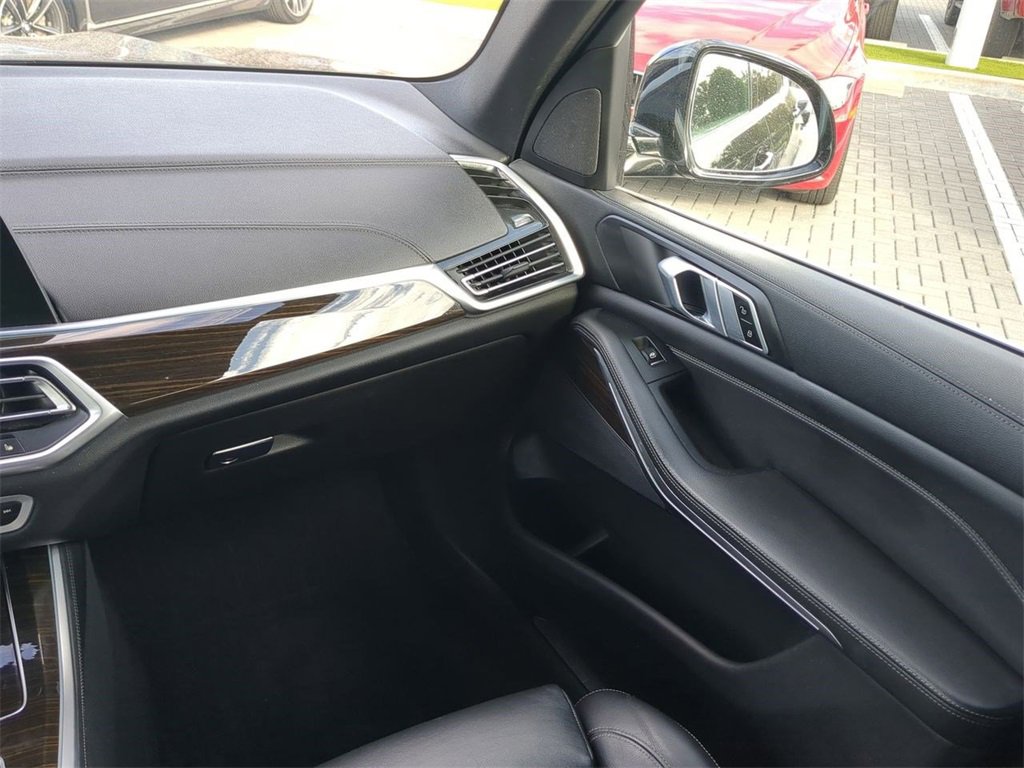 Used 2020 BMW X5 xDrive40i w/ Premium Package image 18