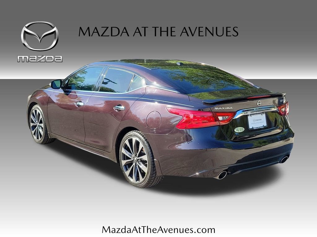 Used 2016 Nissan Maxima SR w/ Interior Lighting Package FWD image 5
