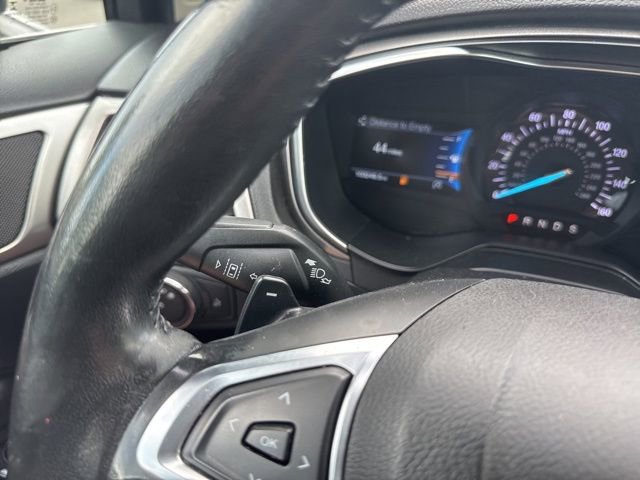 Used 2019 Ford Fusion SEL image 25