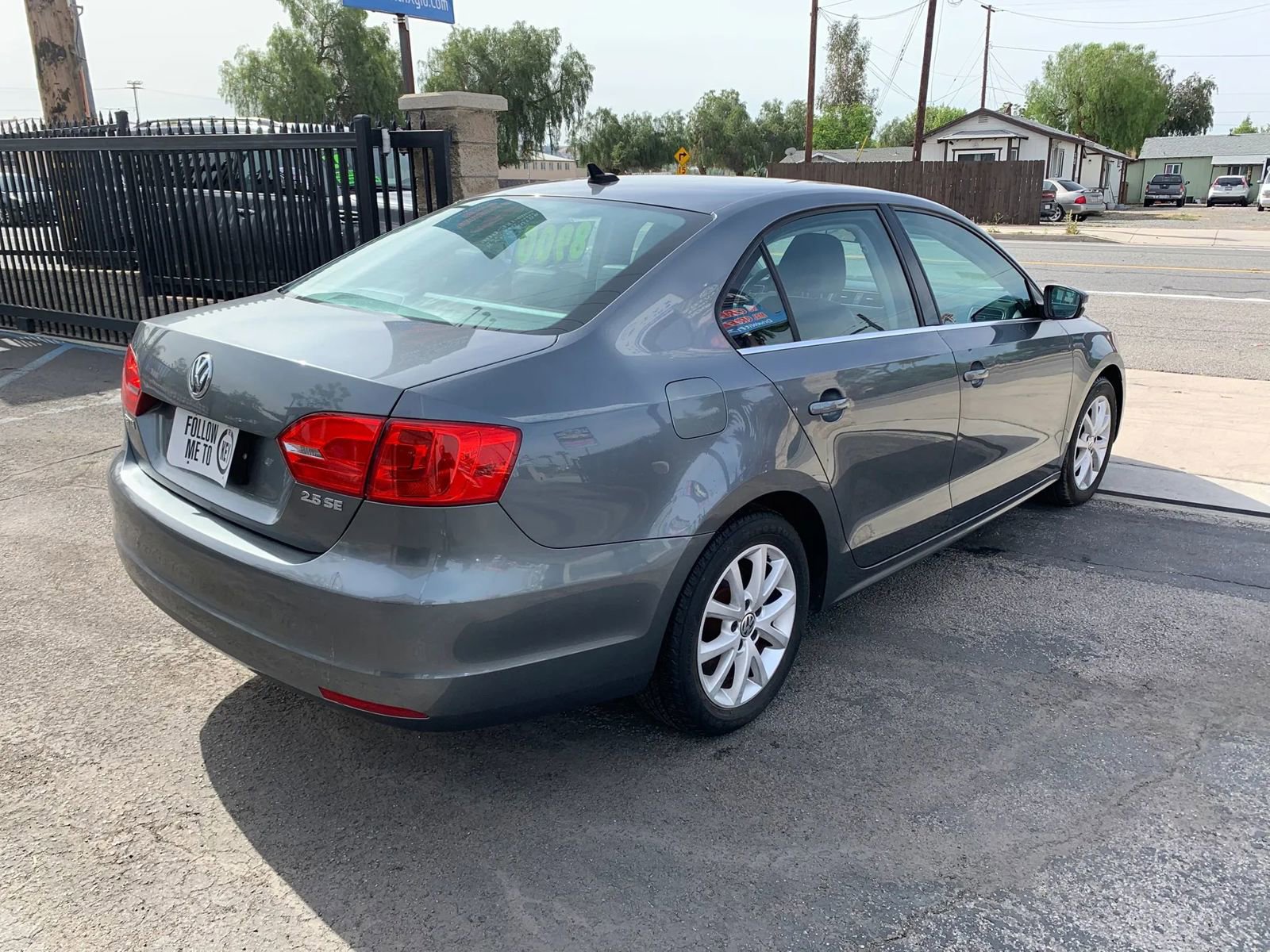 Used 2013 Volkswagen Jetta SE FWD image 14