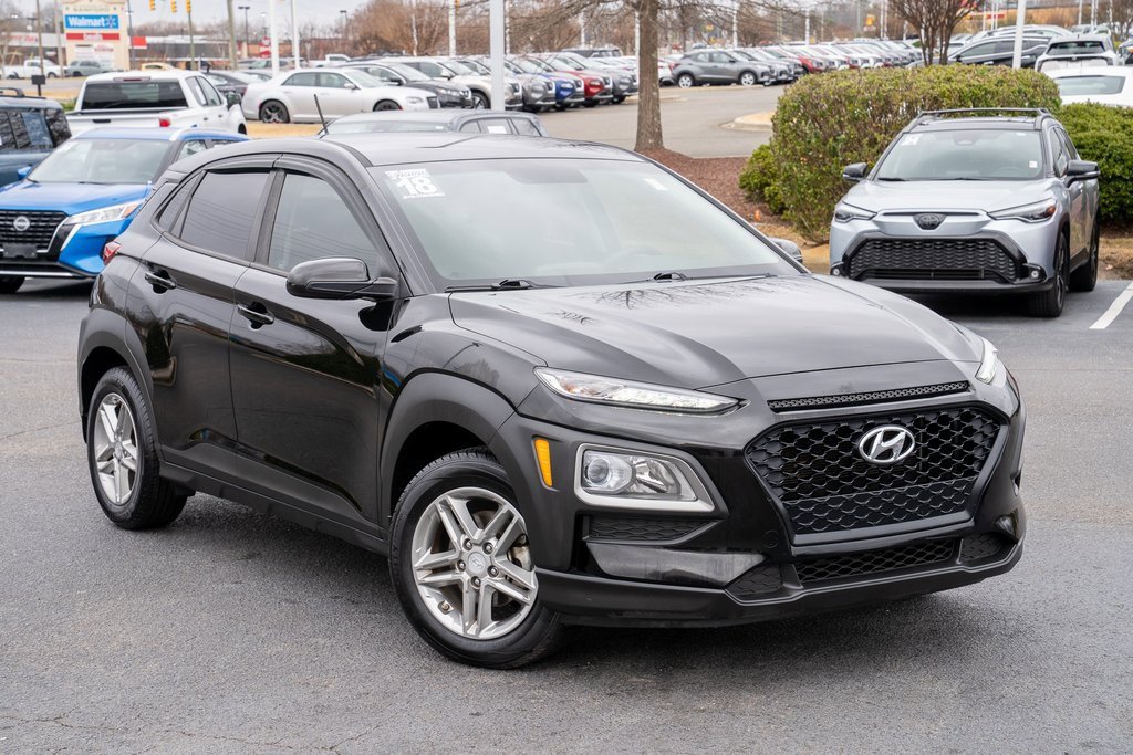 Used 2018 Hyundai Kona SE video 1