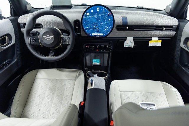 Certified 2026 MINI Cooper S FWD image 17