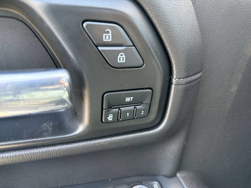 Used 2021 GMC Sierra 1500 Denali w/ Driver Alert Package II AWD/4WD image 27