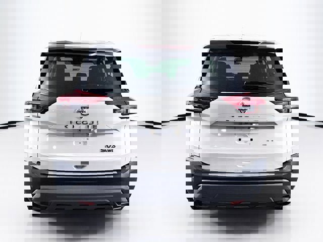 Certified 2023 Nissan Rogue SV image 6