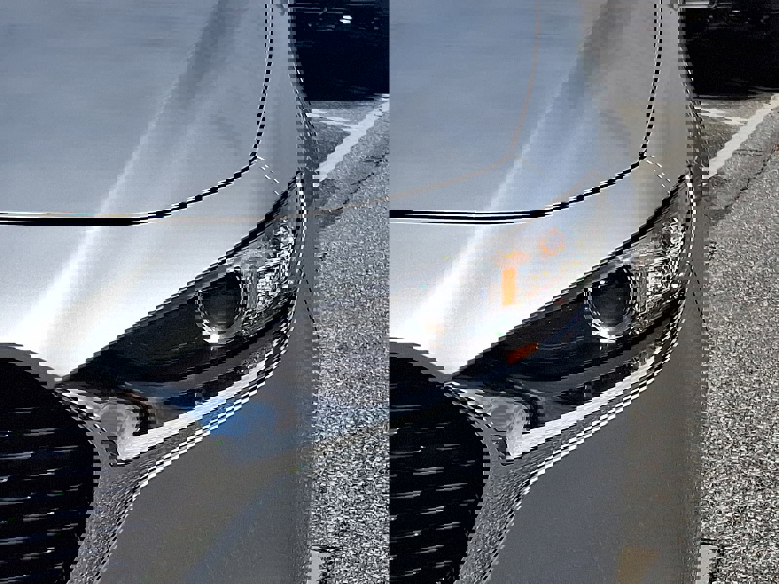 Used 2019 MAZDA MAZDA3 Sedan w/ Preferred Package image 9