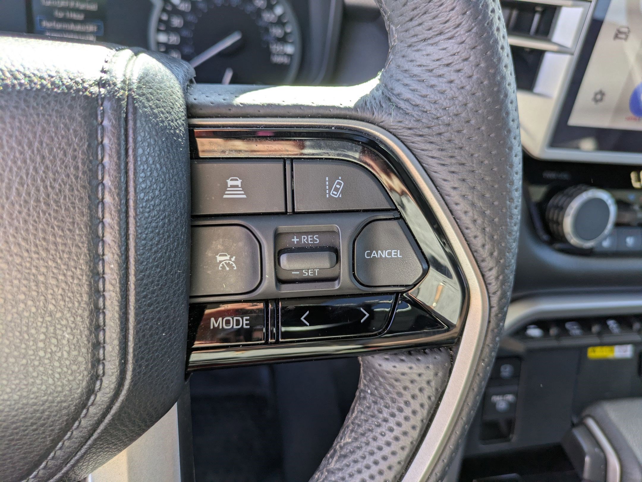 Used 2023 Toyota Tundra Limited image 18