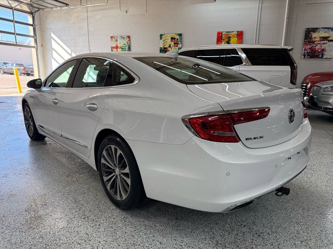 Used 2018 Buick LaCrosse Preferred image 3