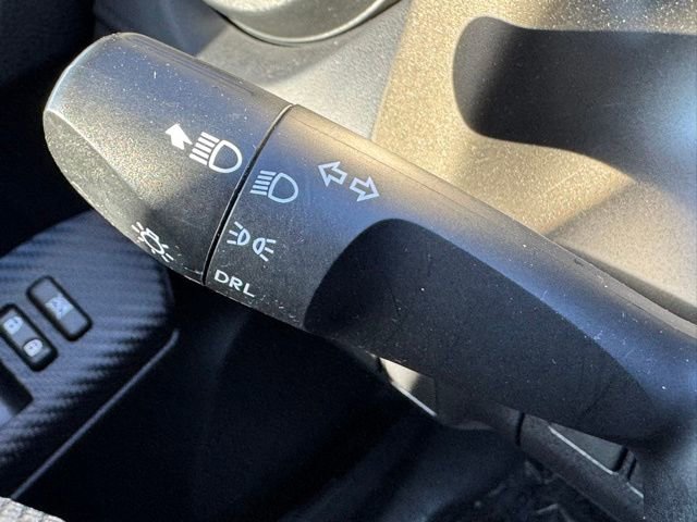 Used 2015 Toyota RAV4 LE image 24