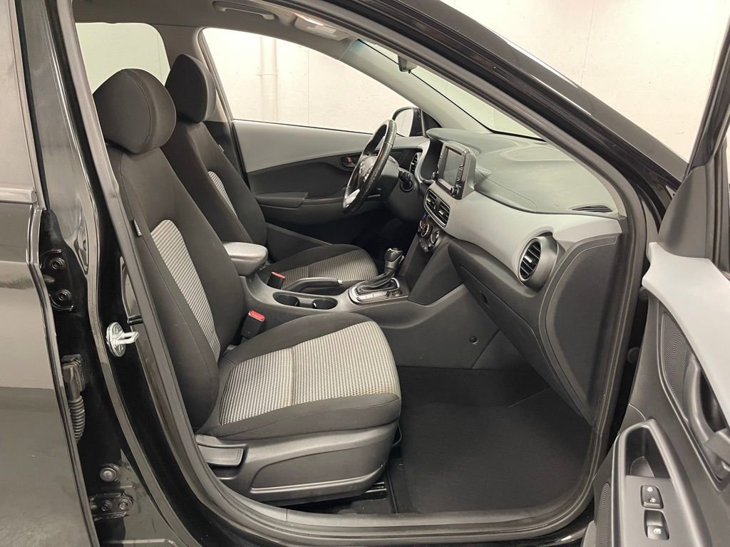 Used 2019 Hyundai Kona SEL image 10