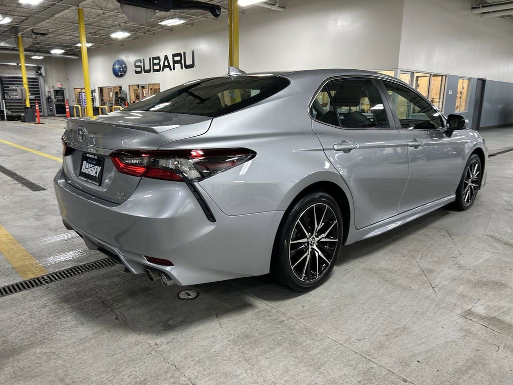 Used 2024 Toyota Camry SE w/ Cold Weather Package AWD/4WD image 8