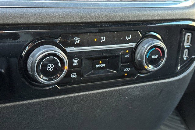 Certified 2024 Chevrolet Silverado 2500 LT image 25