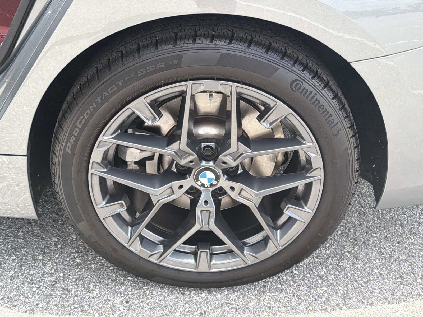 Used 2025 BMW 330i Sedan RWD image 11
