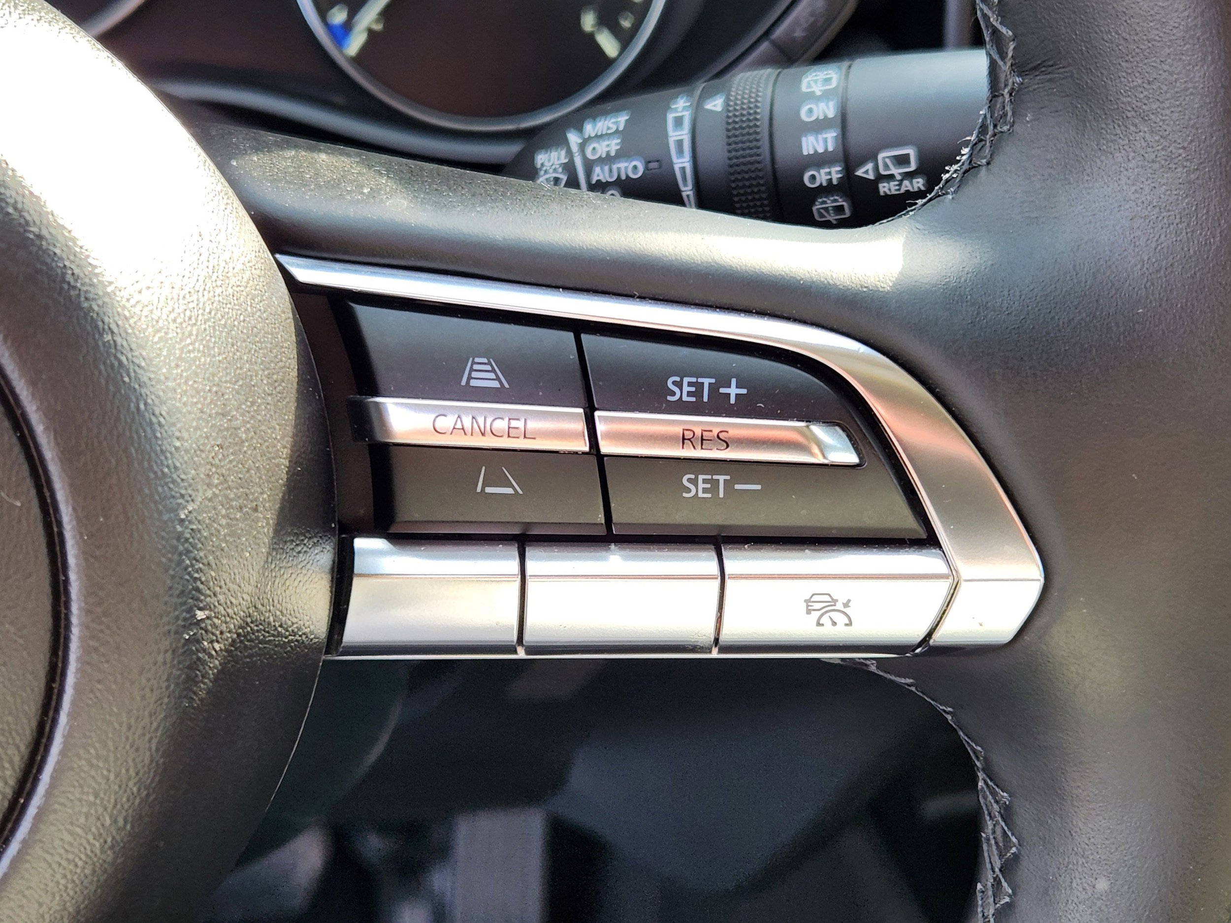 Used 2025 MAZDA CX-50 AWD 2.5 S w/ Cargo Package image 21