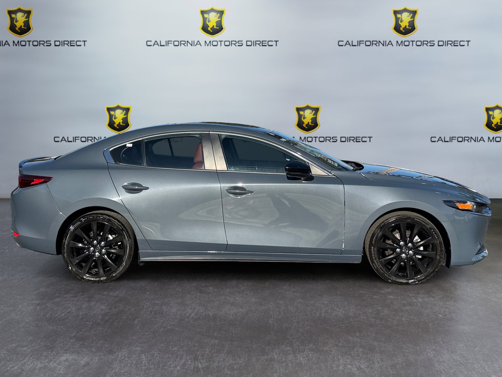 Used 2023 MAZDA MAZDA3 s image 6