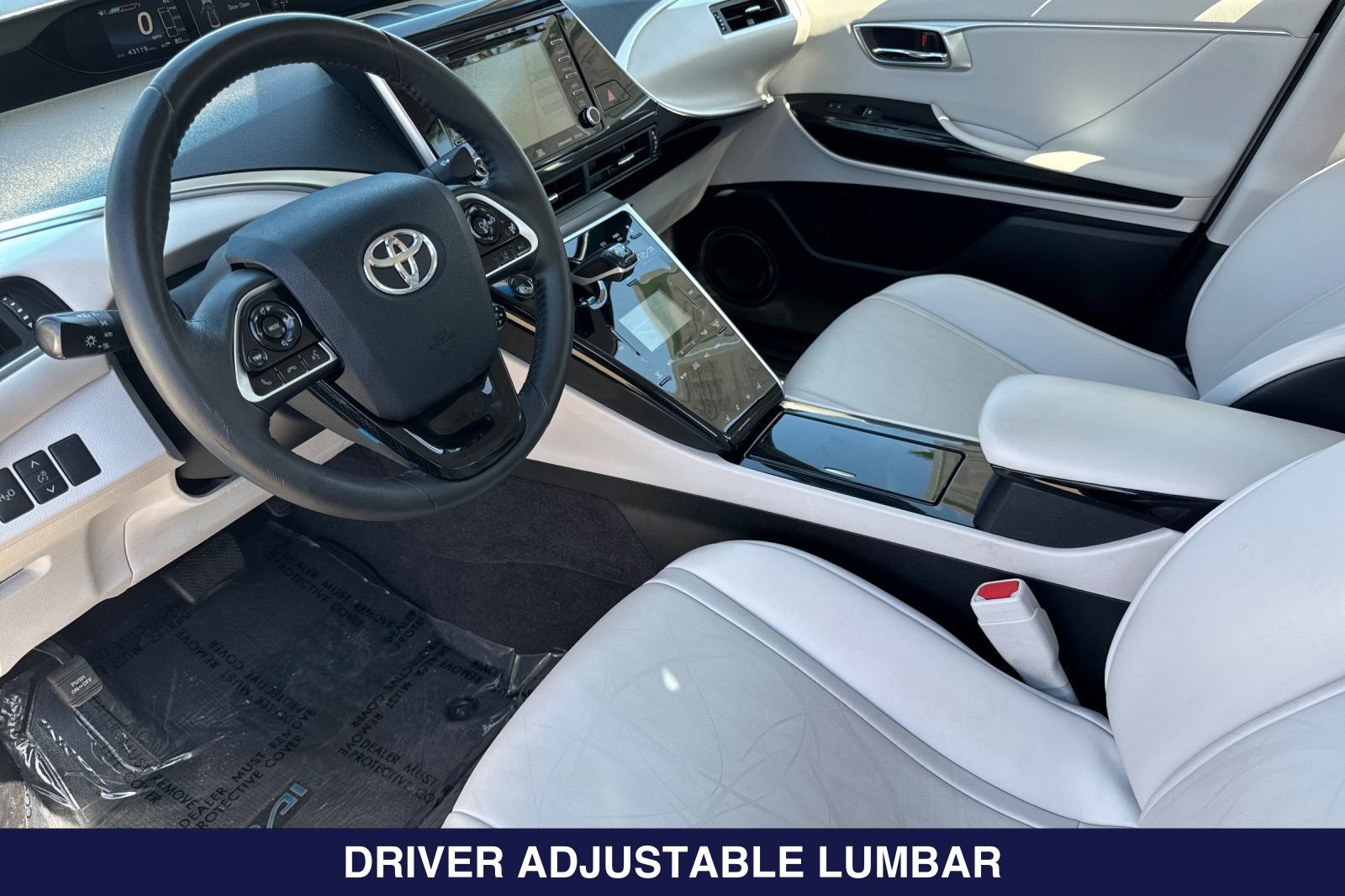 Used 2018 Toyota Mirai FWD image 11