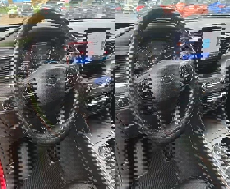 Used 2020 Ford Explorer XLT w/ Equipment Group 202A image 6