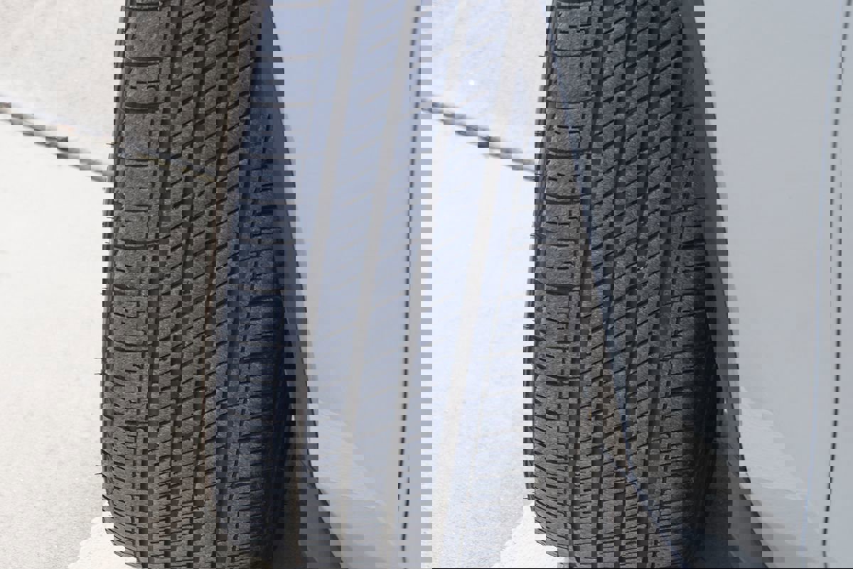 Used 2021 Mercedes-Benz GLC 300 4MATIC w/ Multimedia Package image 5