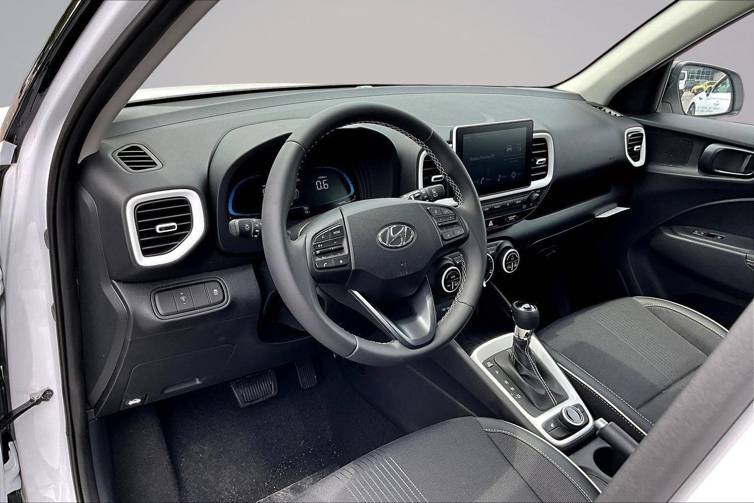 New 2026 Hyundai Venue SEL FWD image 9