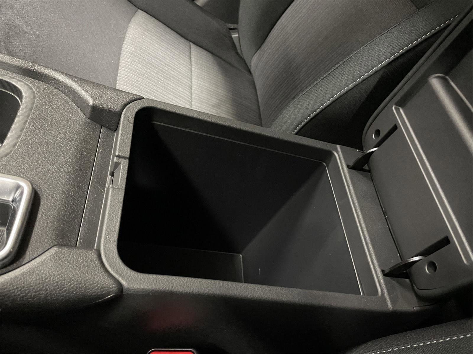 Used 2025 Nissan Sentra SV w/ All-Weather Package image 31