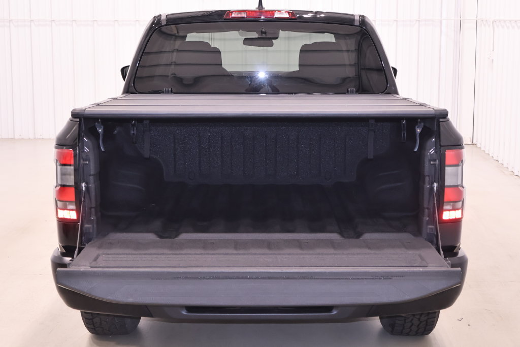 Used 2022 Nissan Frontier S w/ Technology Package AWD/4WD image 32