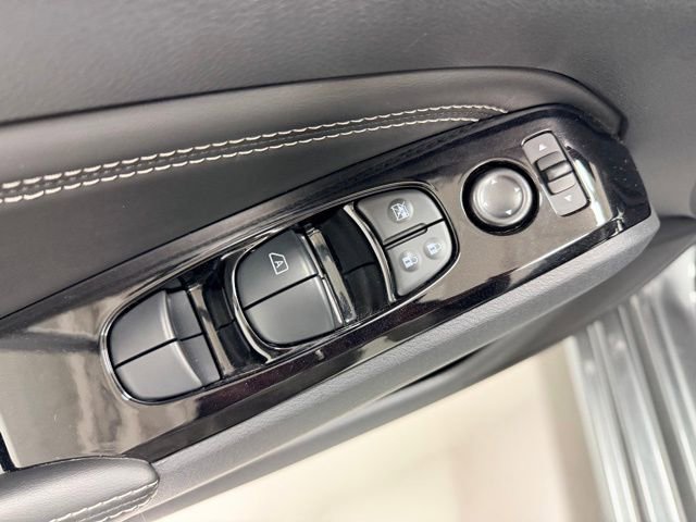 Used 2023 Nissan Altima 2.5 SV w/ SV Premium Package image 25