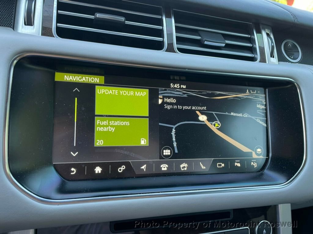 Used 2017 Land Rover Range Rover Long Wheelbase Autobiography image 21