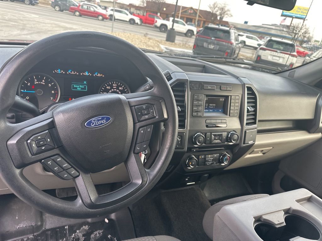 Used 2017 Ford F150 XLT image 15