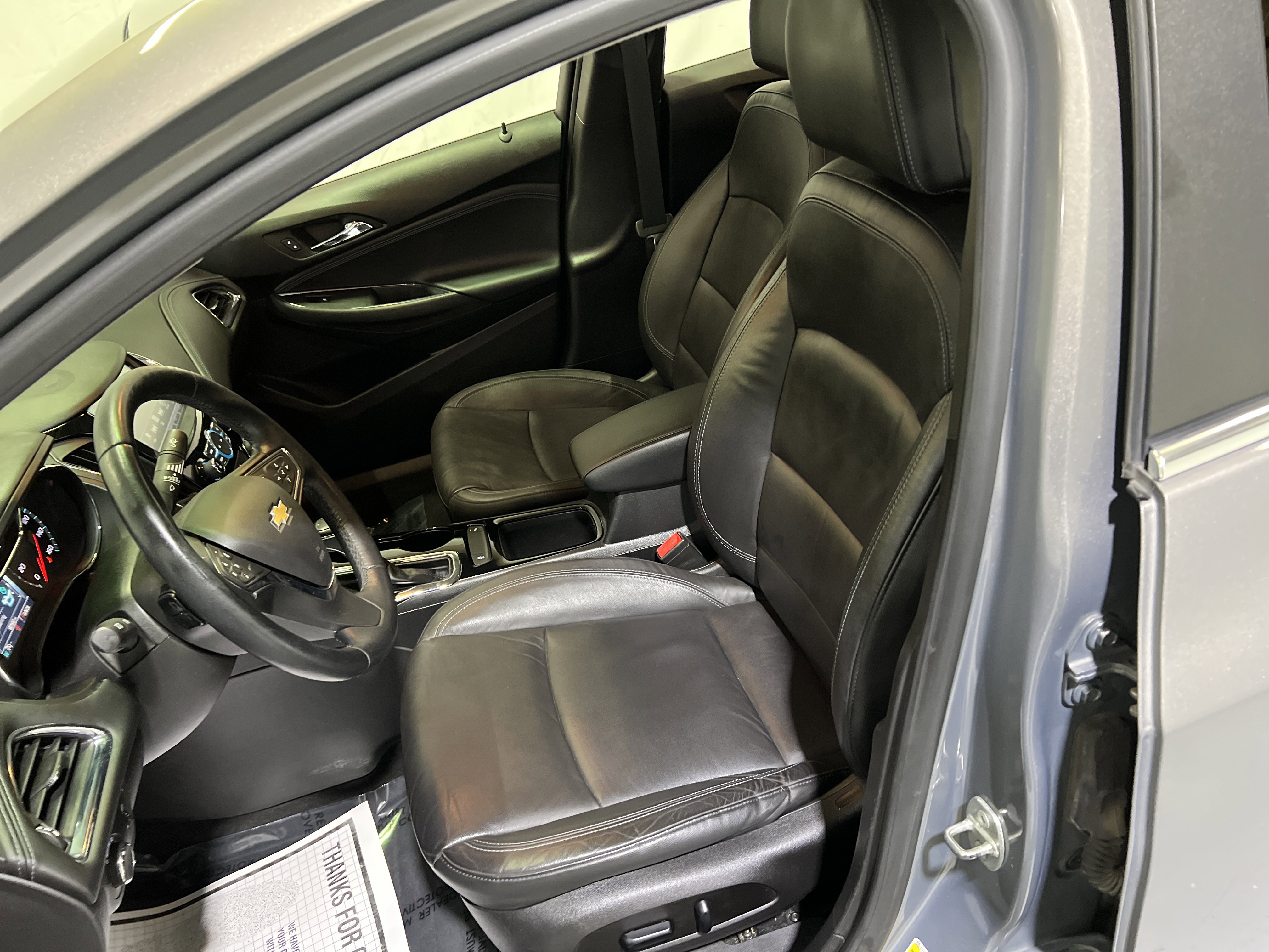 Used 2018 Chevrolet Cruze LT image 18