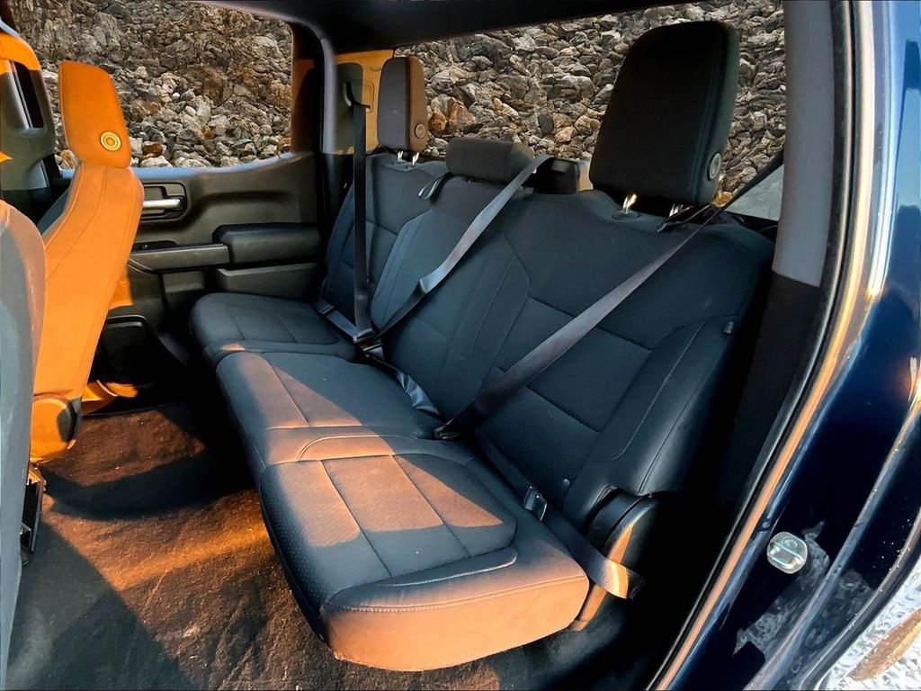 Used 2020 Chevrolet Silverado 1500 Custom w/ Custom Value Package image 22
