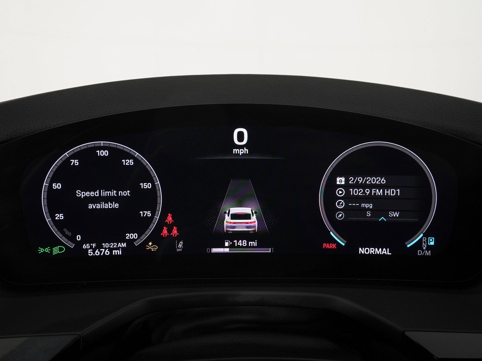 Used 2026 Porsche Panamera image 18