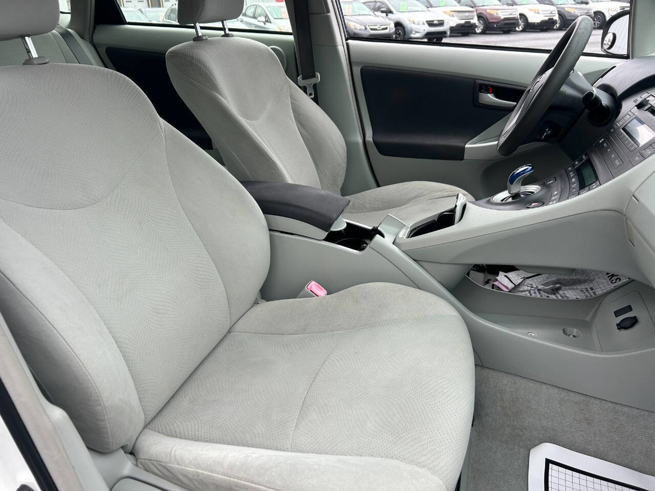 Used 2011 Toyota Prius Three image 24