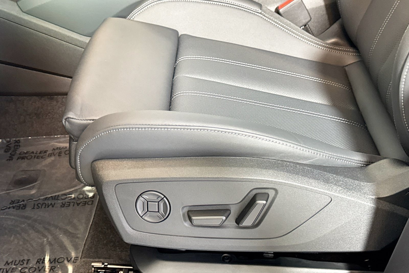 New 2027 Audi SQ6 e-tron Premium Plus AWD/4WD image 16