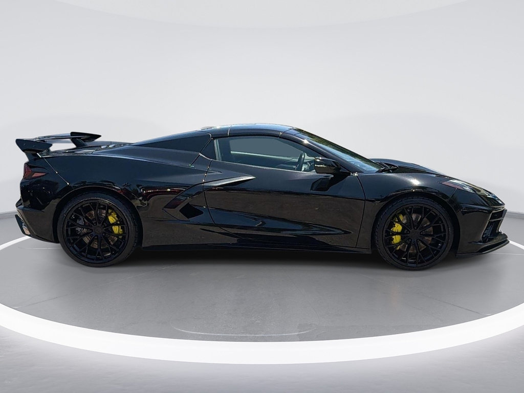 Used 2021 Chevrolet Corvette Stingray Preferred Conv w/ Z51 Performance Package RWD image 3
