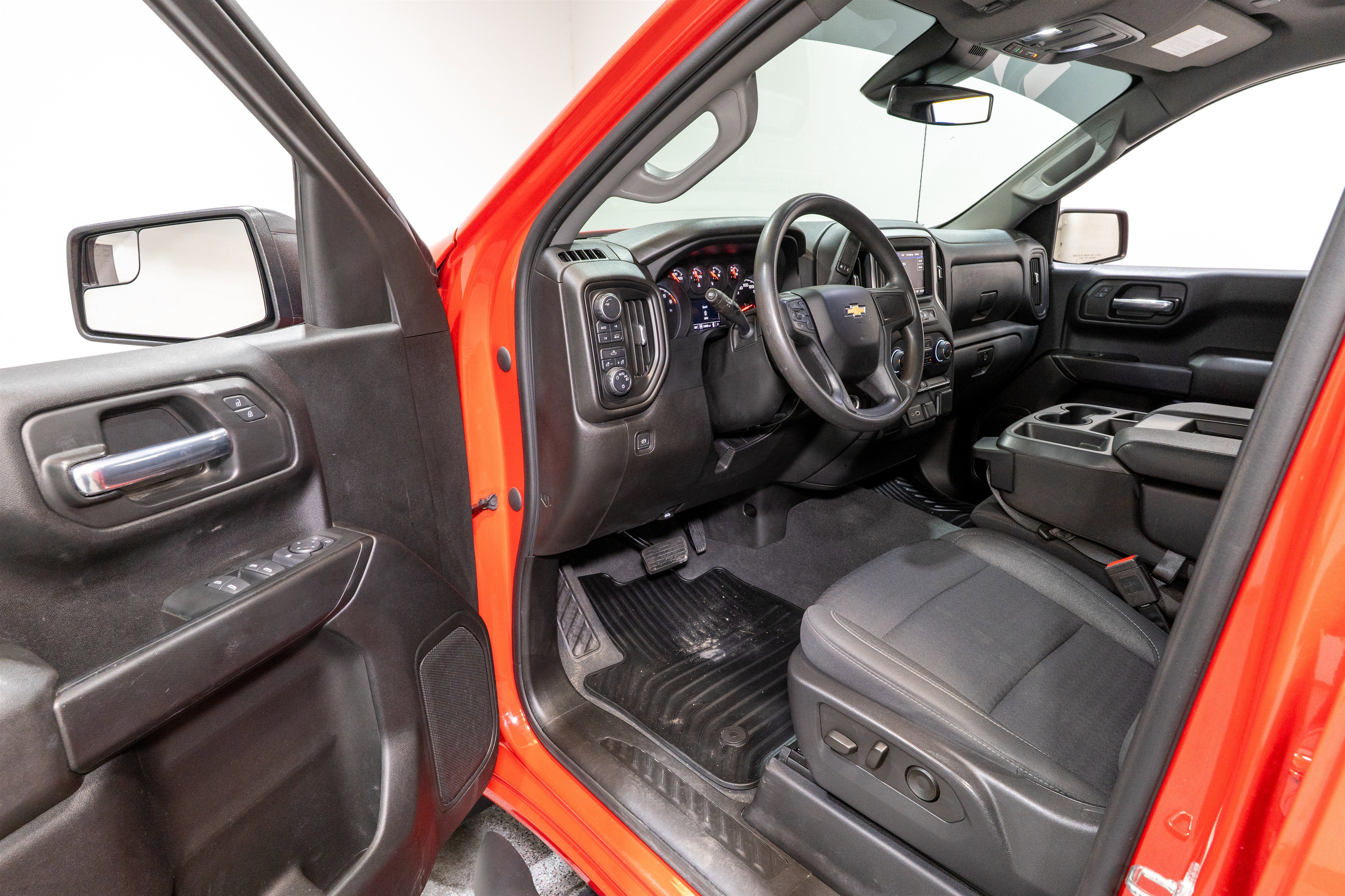 Used 2023 Chevrolet Silverado 1500 Custom w/ LPO, Dark Essentials Package image 13