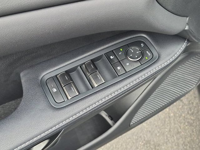 Used 2025 Lexus RX 350 FWD w/ Technology Package image 15