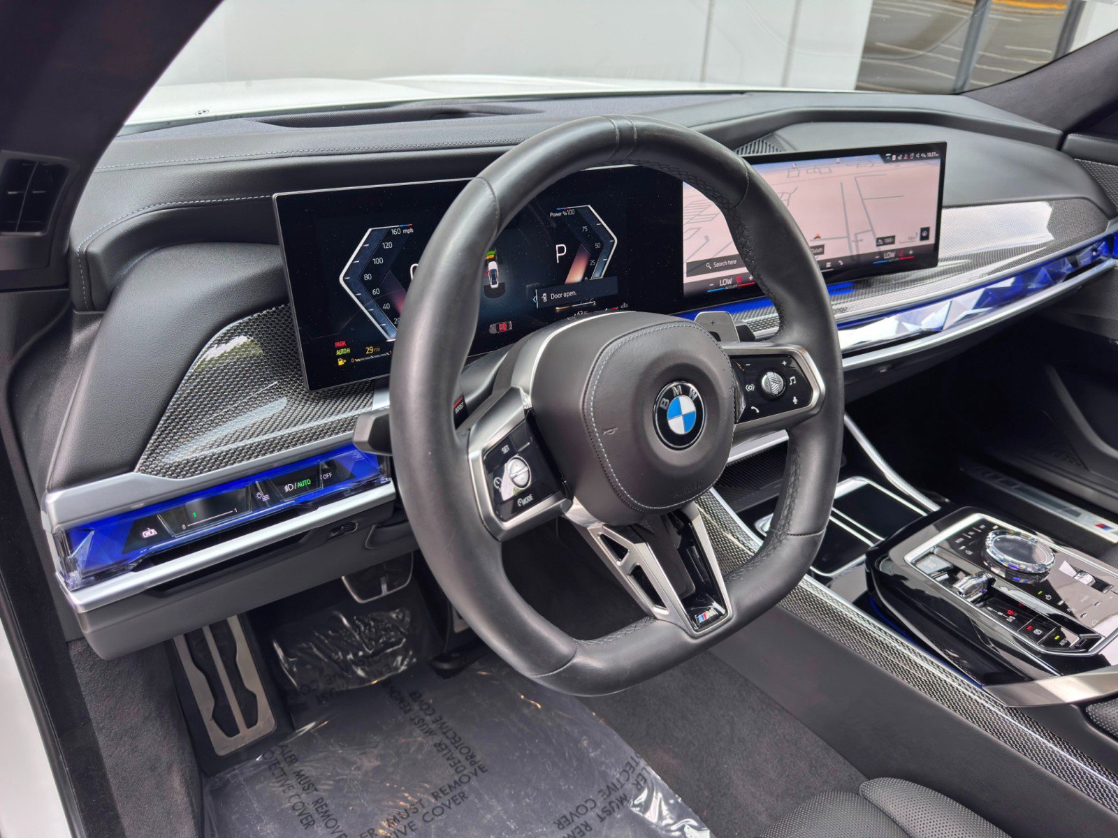 Used 2023 BMW 740i w/ Parking Assistance Package RWD image 14