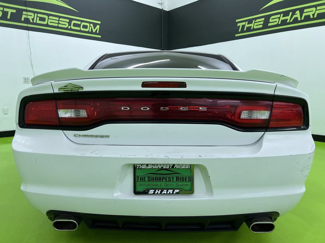 Used 2011 Dodge Charger Rallye RWD image 8