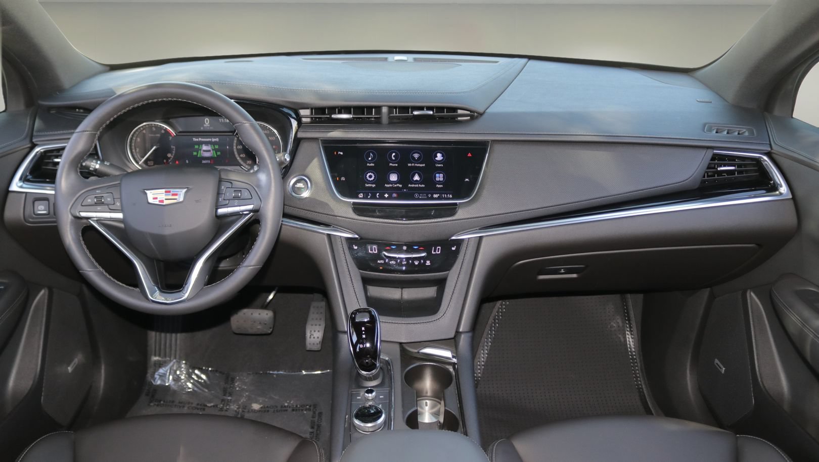 Used 2023 Cadillac XT6 Luxury FWD image 13