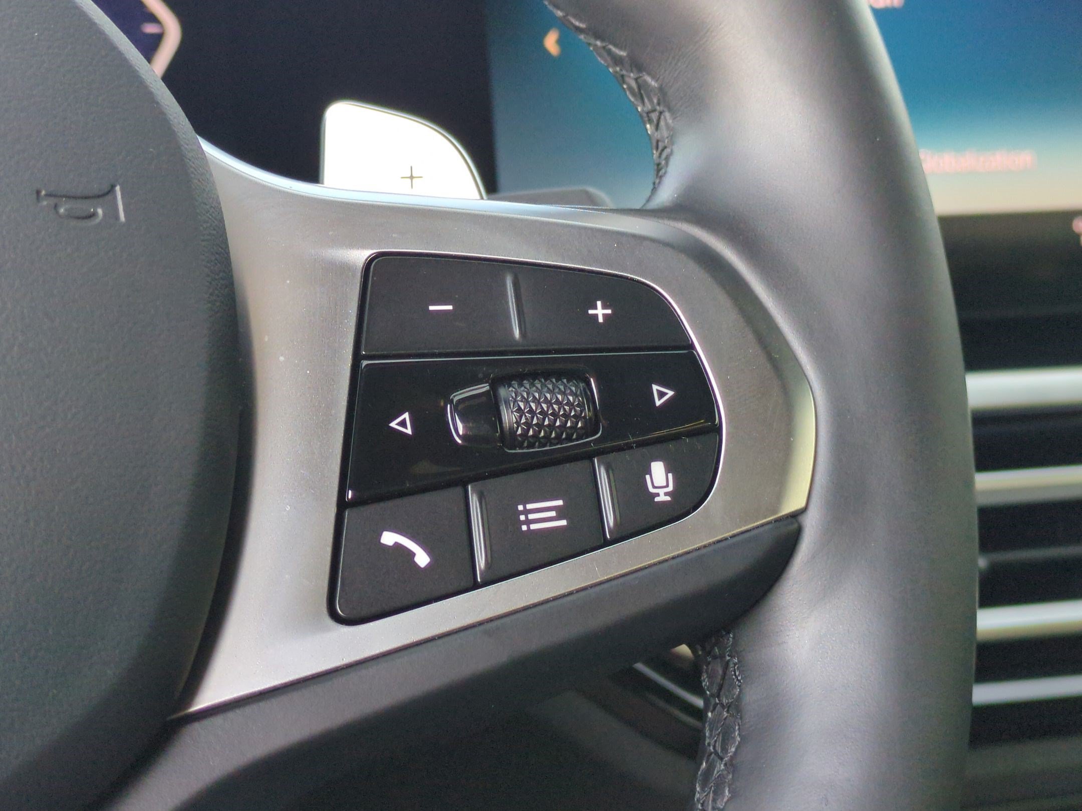 Used 2024 BMW M240i Coupe w/ Premium Package RWD image 19