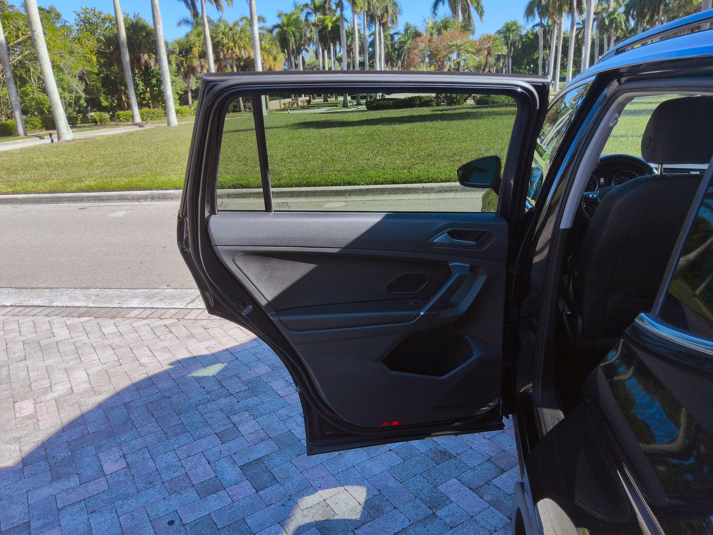 Used 2020 Volkswagen Tiguan S AWD/4WD image 31