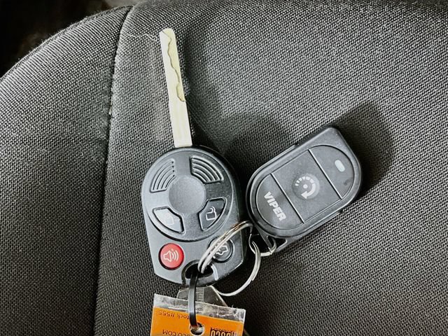 Used 2018 Ford Focus SE FWD image 12