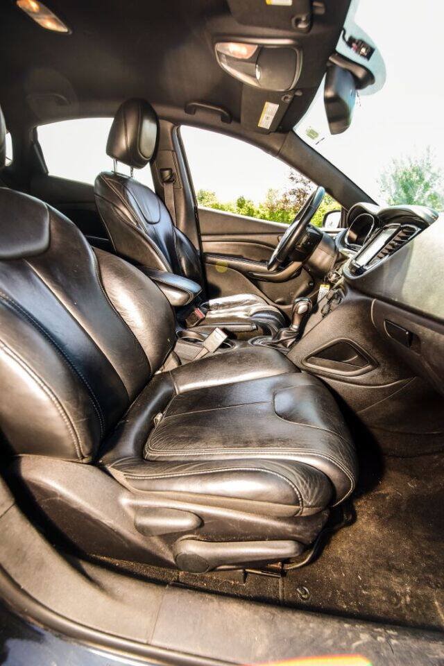 Used 2013 Dodge Dart Limited w/ Premium Group FWD image 18