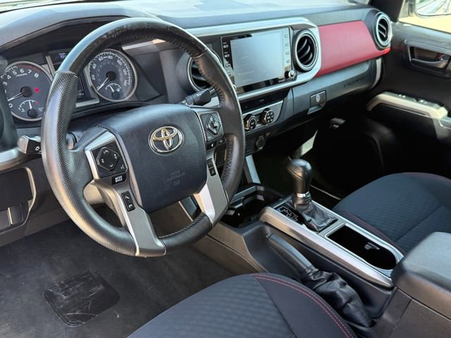 Used 2020 Toyota Tacoma SR5 image 10