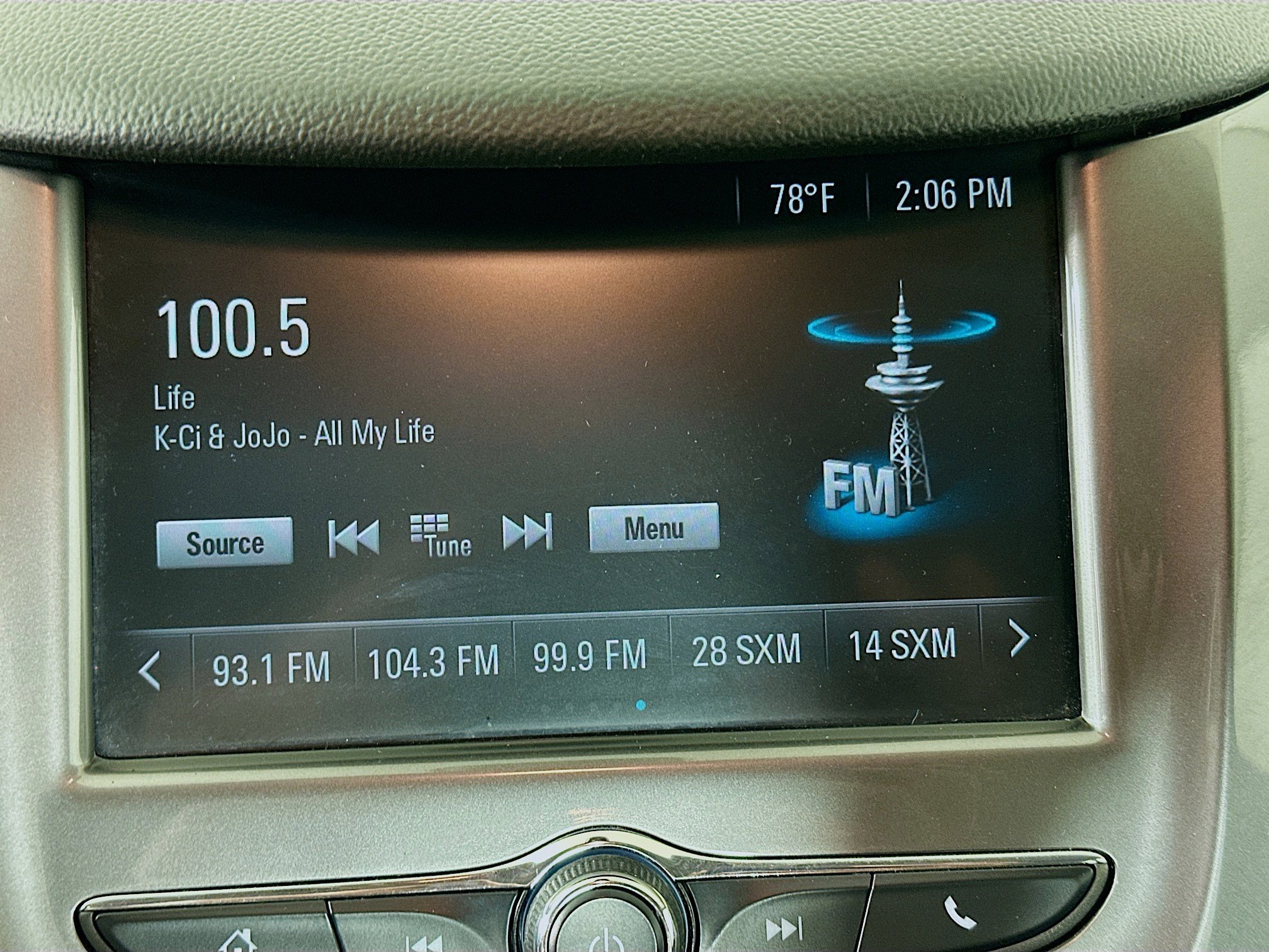 Used 2018 Chevrolet Cruze LT FWD image 19