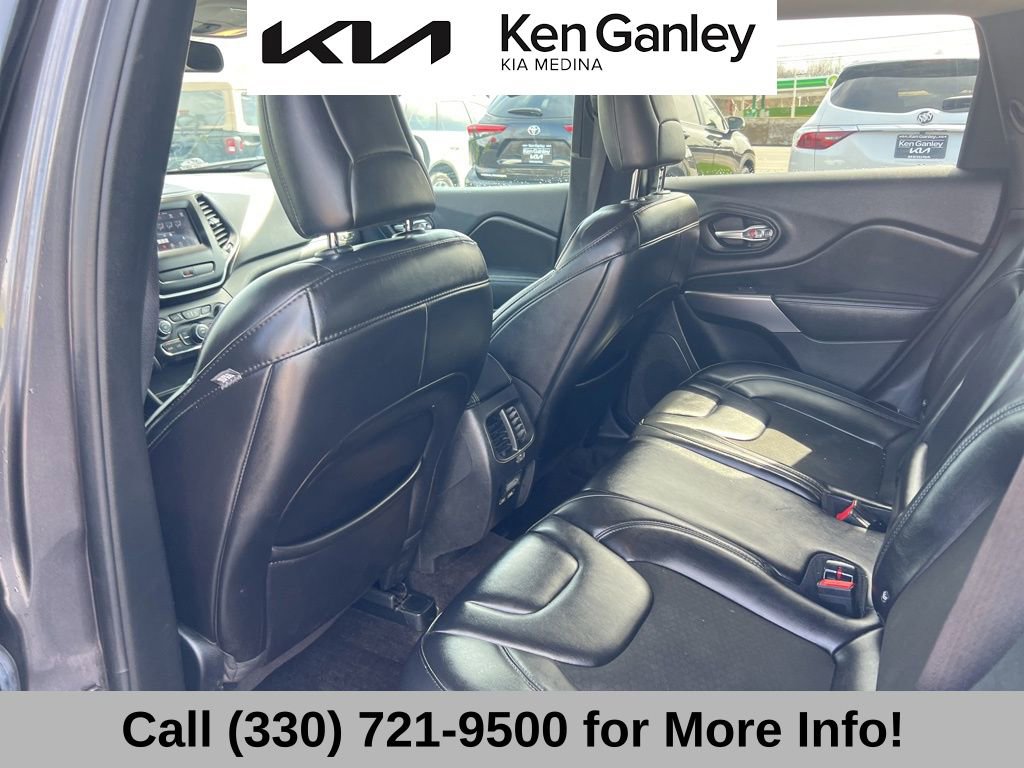 Used 2019 Jeep Cherokee Latitude Plus w/ Cold Weather Group image 47